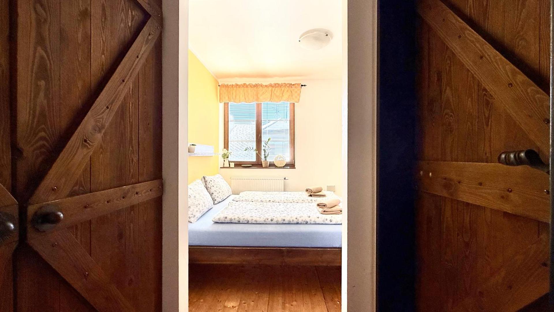 Penzion a Vinoteka Hrozen