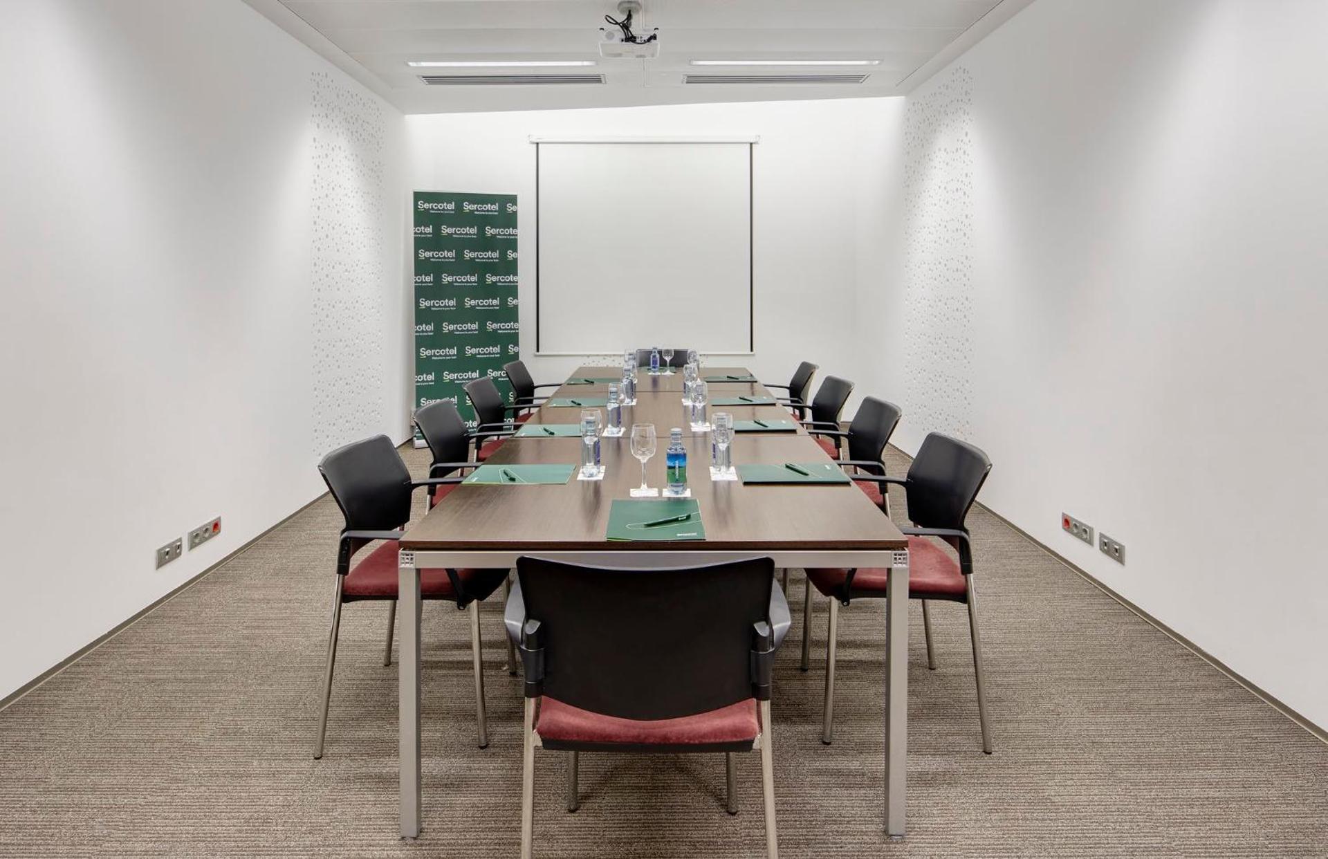 Meeting/conference room