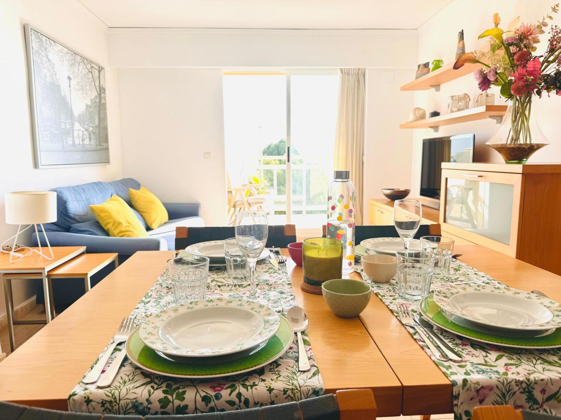 .Apartamento 1a linea de playa + piscina + parking DAIMUS