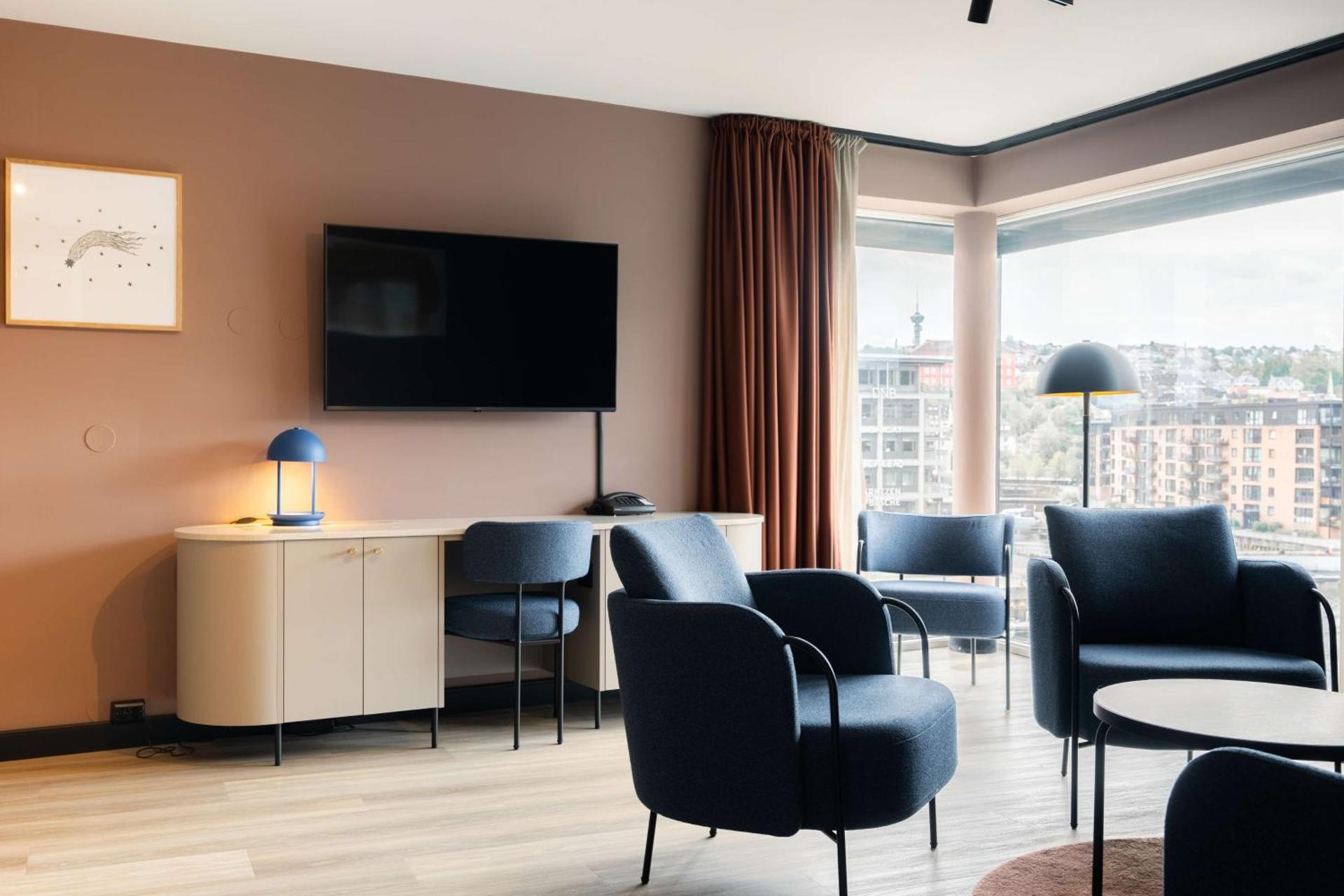 Photo of the whole room