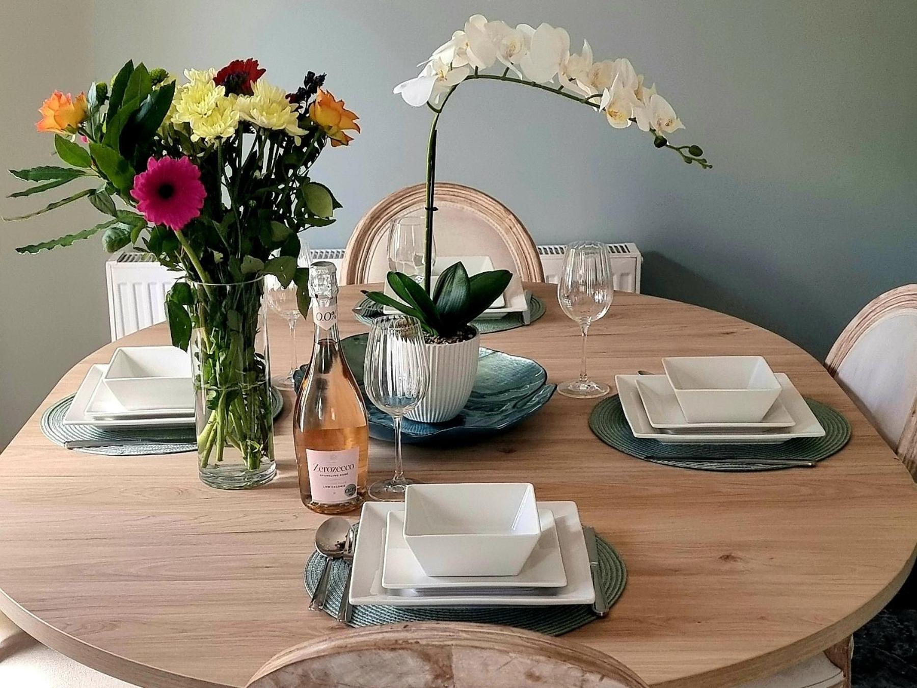 Stunning Lux 3 Bedroom home Priv Parking in Birmingham