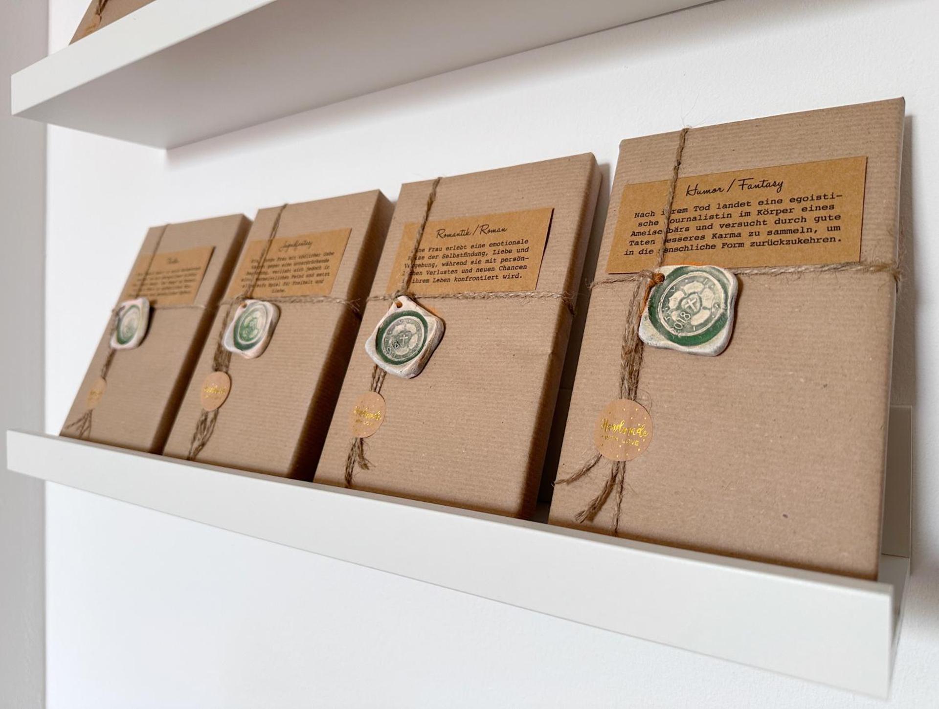 ALTE SCHULE WITTENBERG, 3 Ferienwohnungen für bis zu 12 Personen, an der Elbe, mit Garten