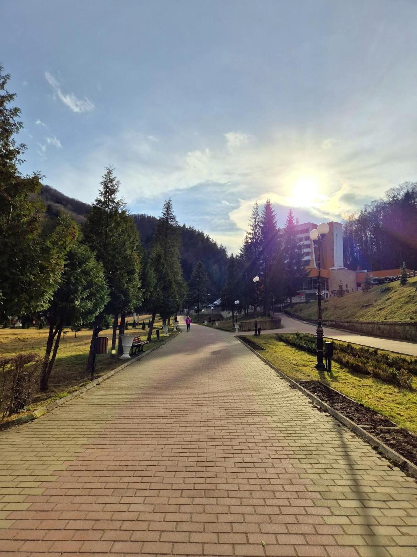 Family Residence Slănic-Moldova