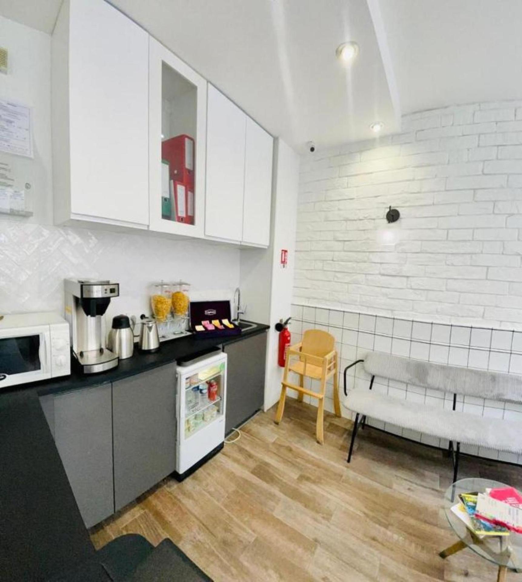 Coffee/tea facilities