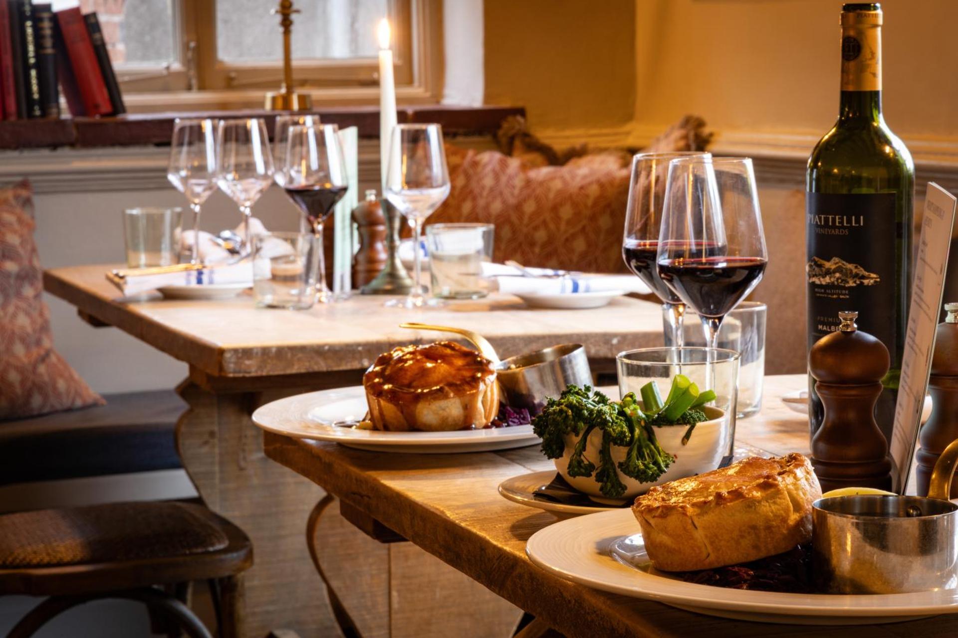 Restaurant/places to eat