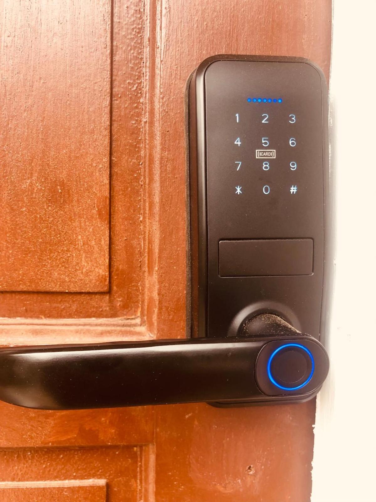 London Central 4 bed House with Garden