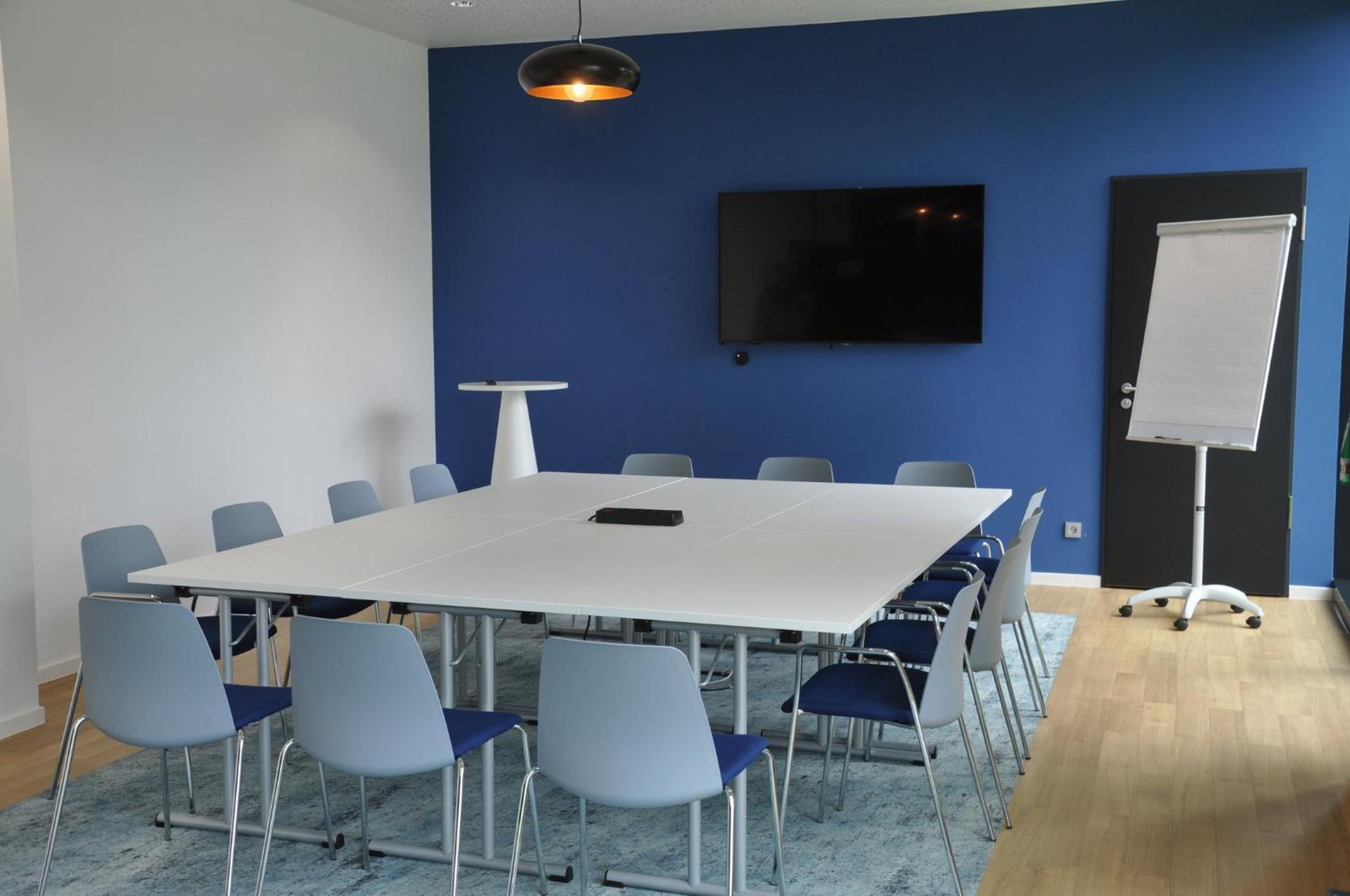 Meeting/conference room
