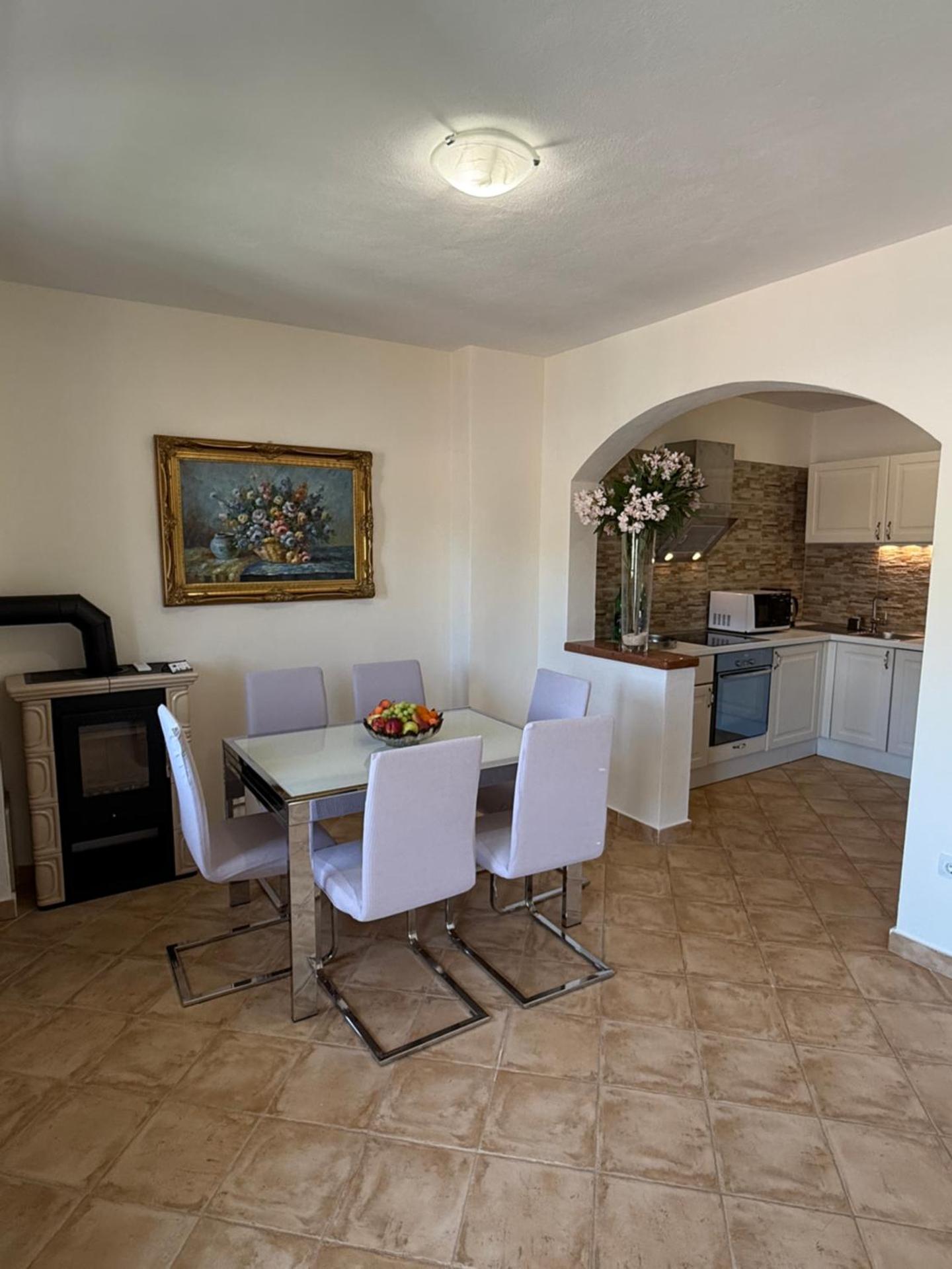 Pucisca Vero Apartments