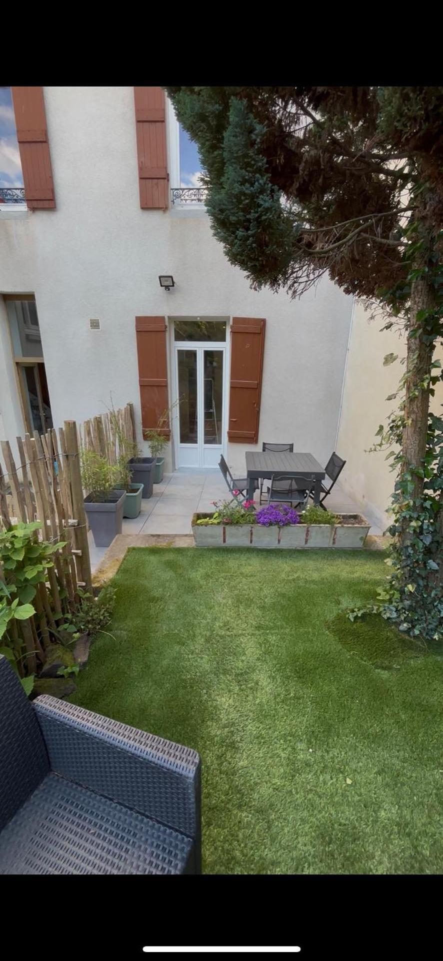 Le Gamay - Charmant T2 avec parking et Terrasse