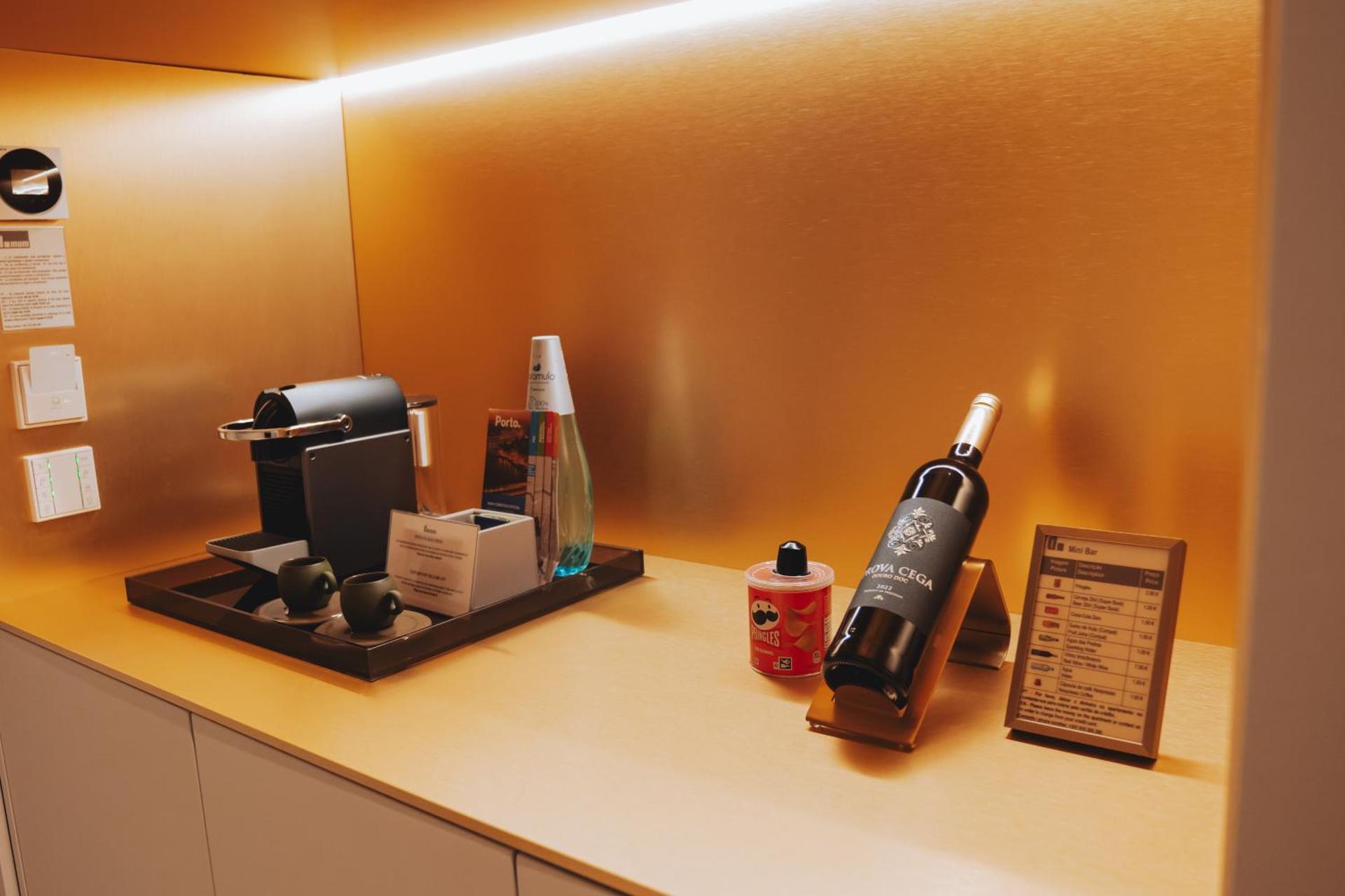 Coffee/tea facilities