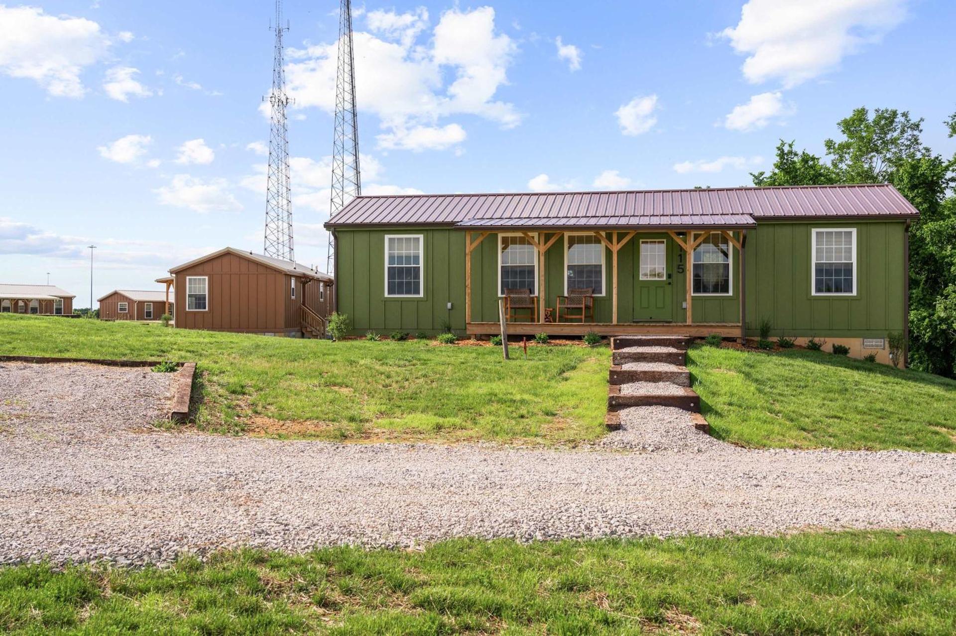 The Lodges at Eden Reserve - Cabin Loop - Near Ark
