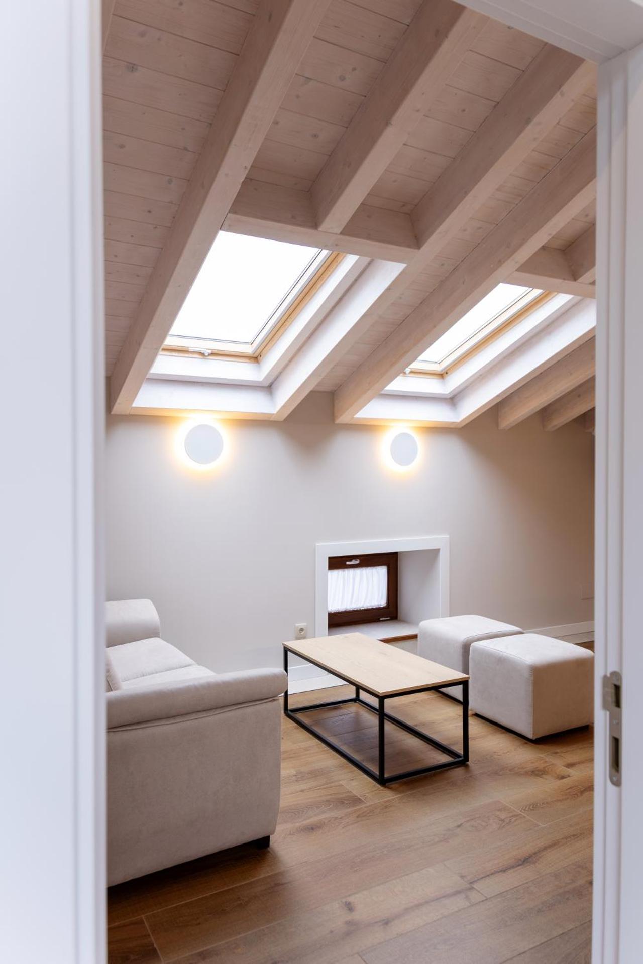 La Barata Apartamentos