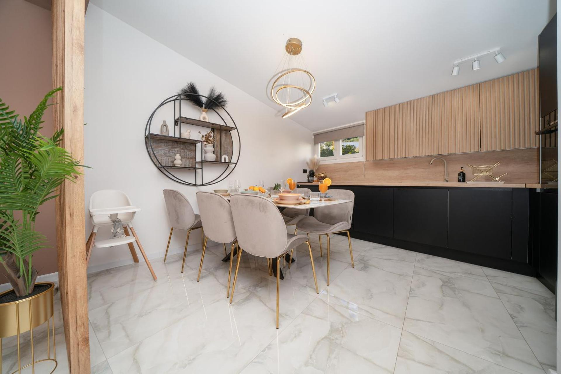 Luxury Residence Nea