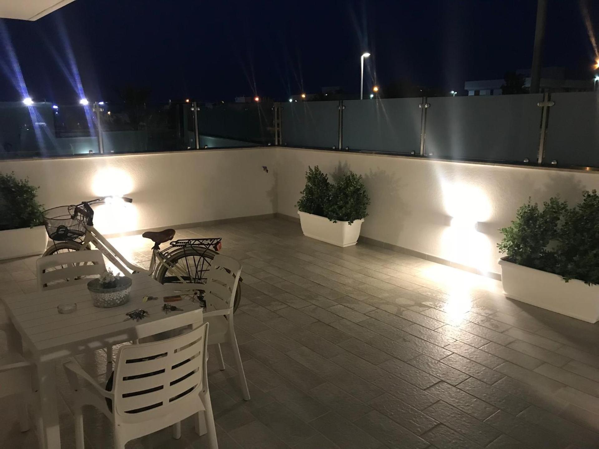 Hellen House Monopoli