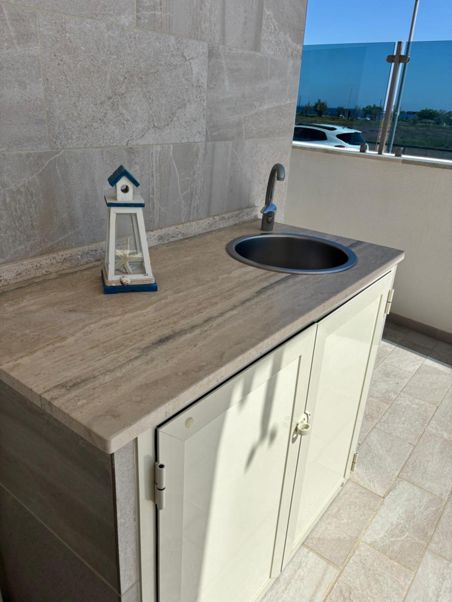 Hellen House Monopoli