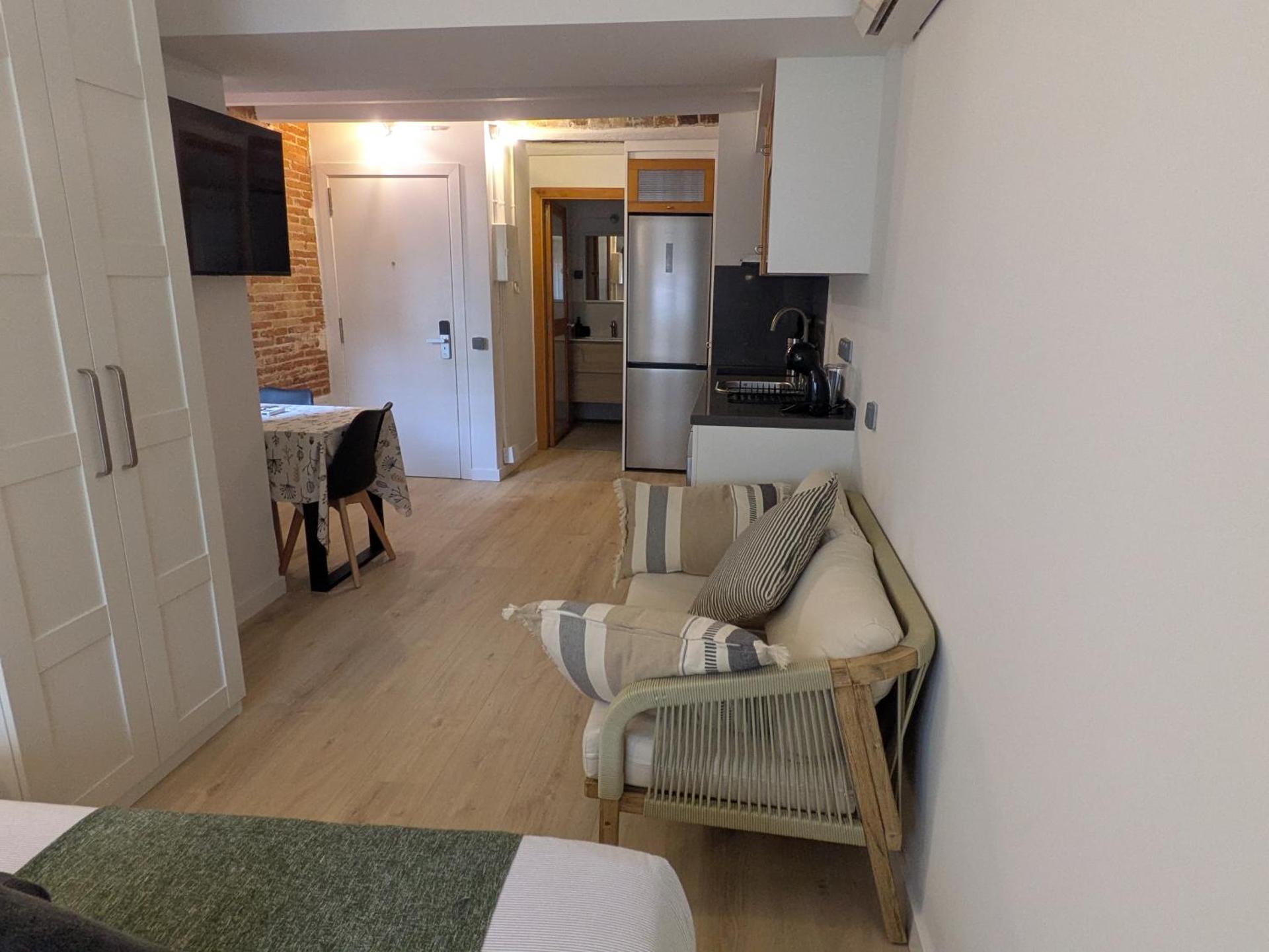 Barcelona Touch Apartments - Font Honrada