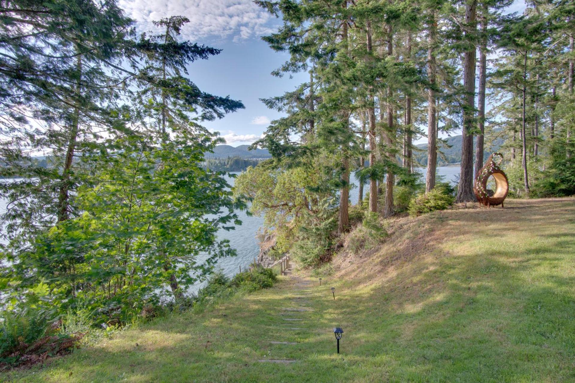 East Sooke Hideaway