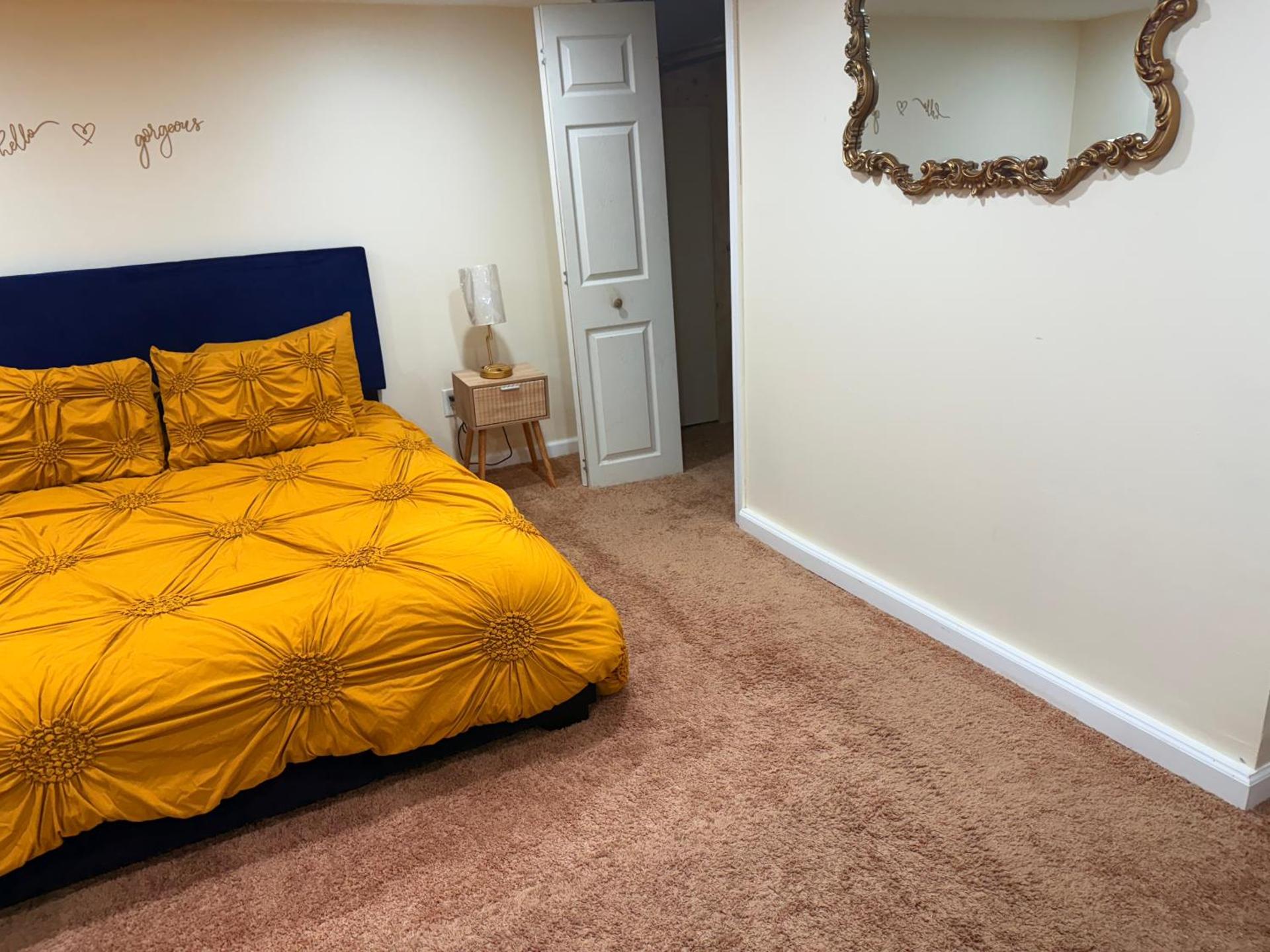 Private Guest House-Lake Ronkonkoma