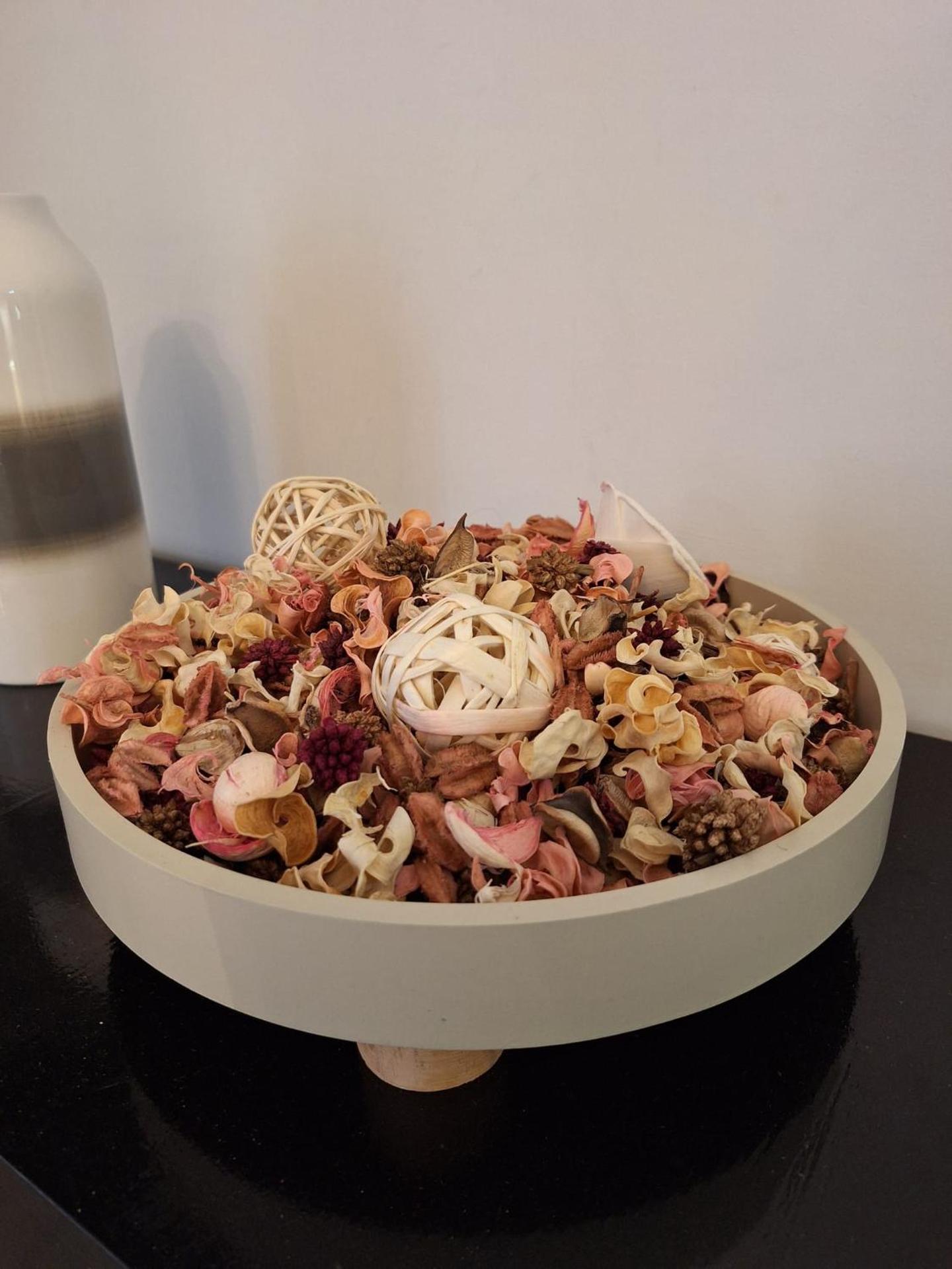 Lavish Lodge - Perfect for couples, families and contractors!