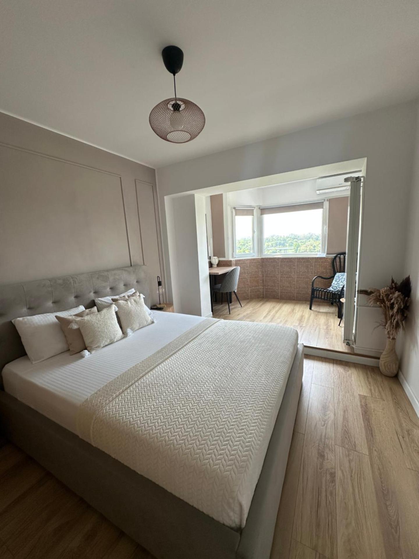 Park Lake View Apartment Tineretului