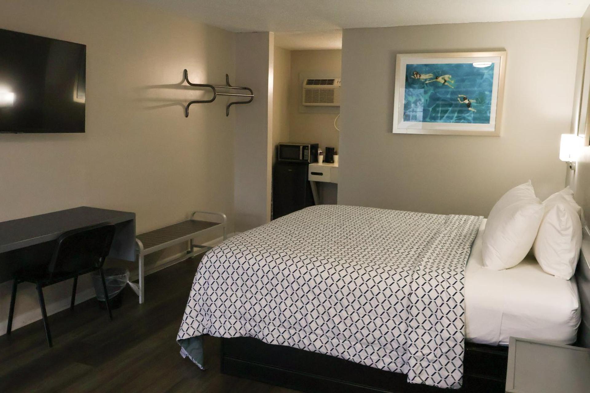 Economy Inn Historic District