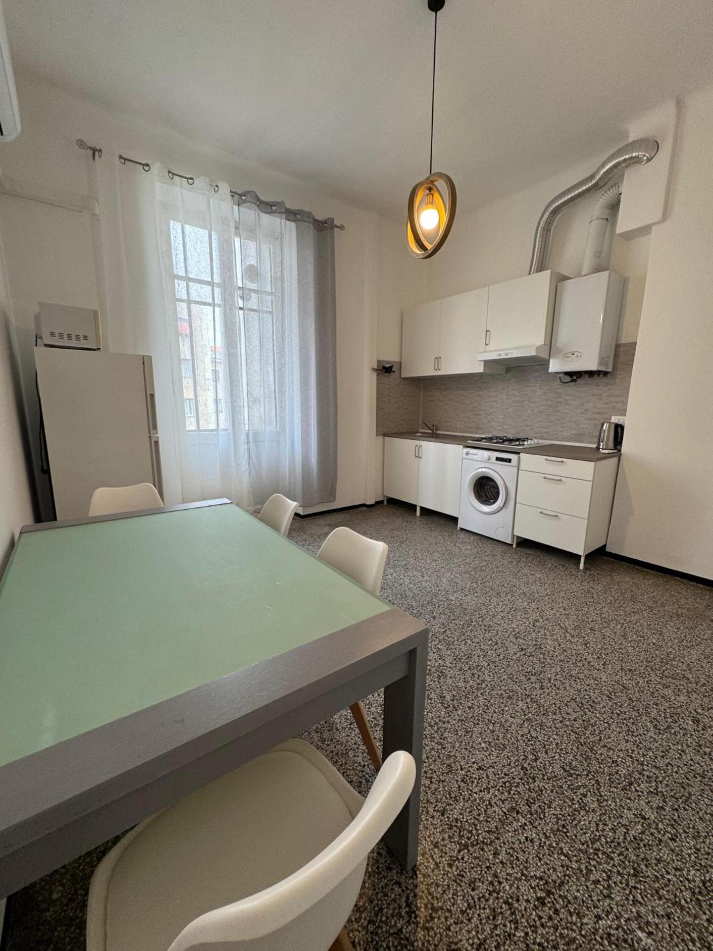 Savona Casa Centro vicino Mare