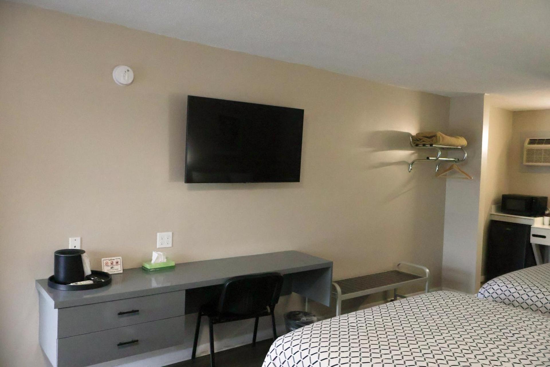 Economy Inn Historic District