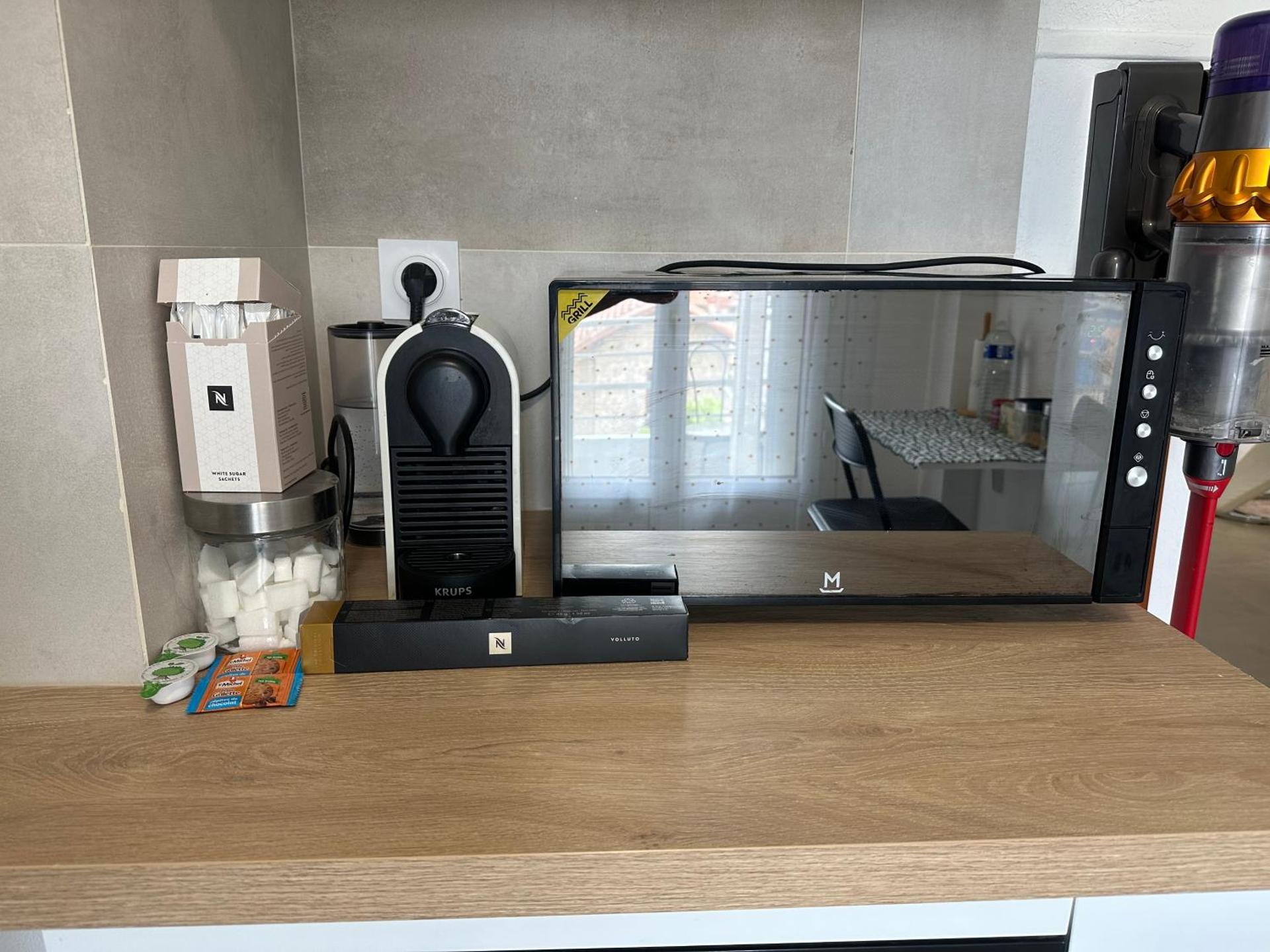 Maginifique T2 au cœur d Antibes avec parking