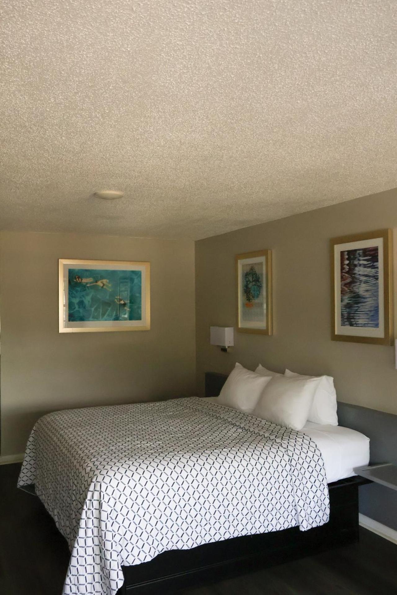 Economy Inn Historic District