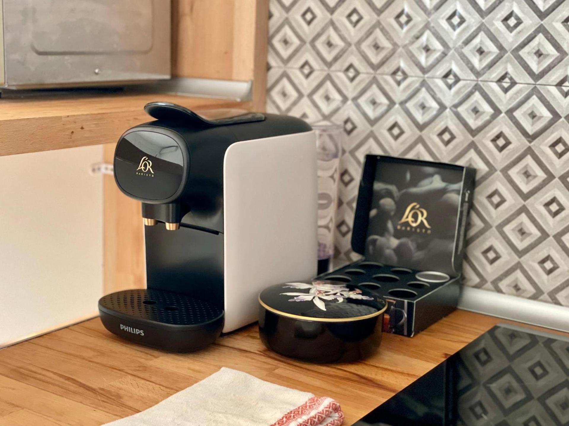 Coffee/tea facilities