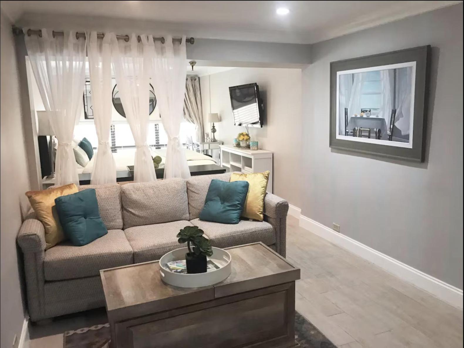 ORCHID SUITES - Historic Palm Beach Hotel Condominium