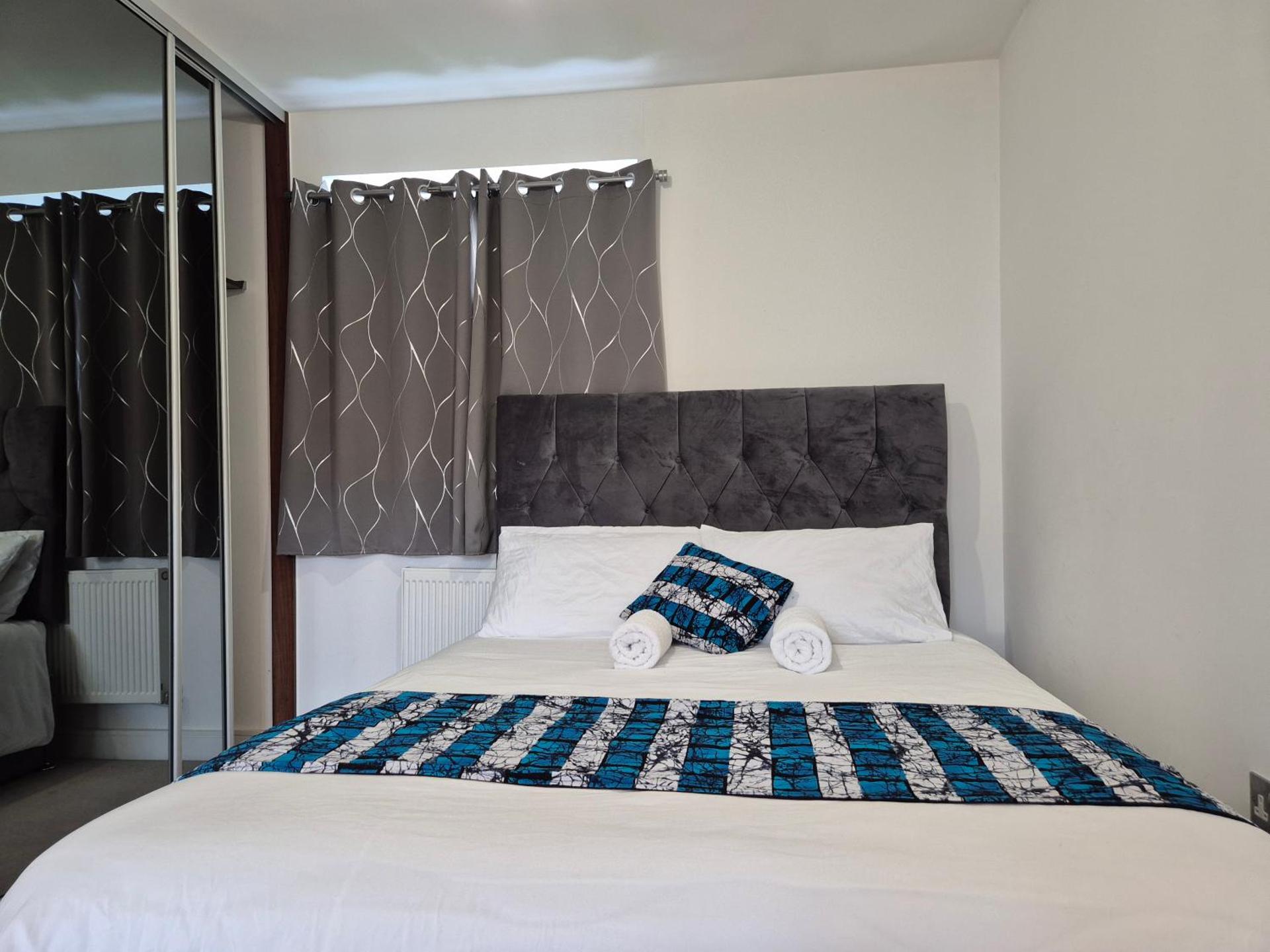 Double Room in a shared 4 bedroom family home in Broomfield