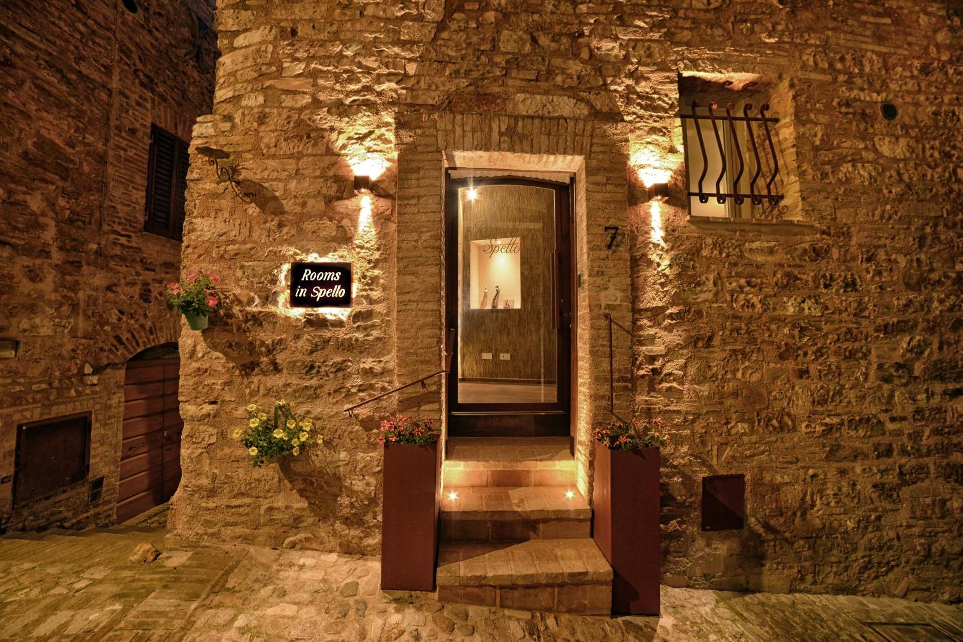 Rooms in Spello