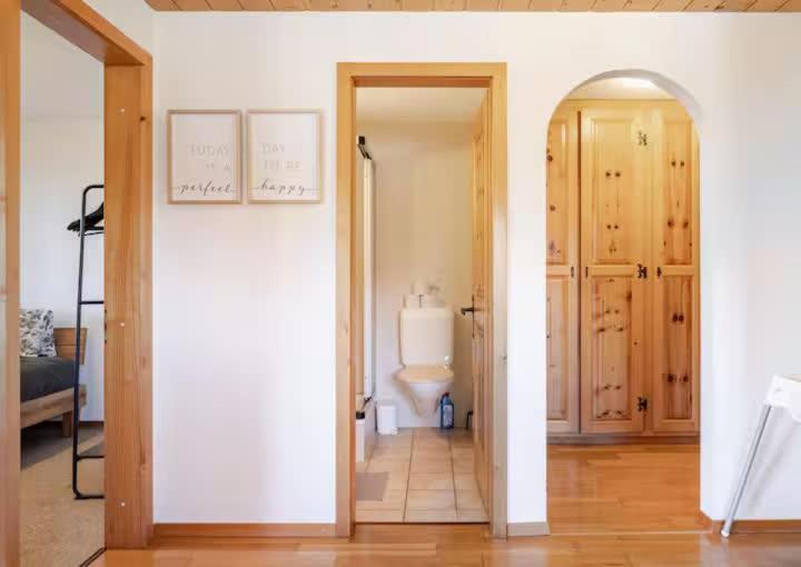 Alpine View Chalet Private Garden & Lake Views