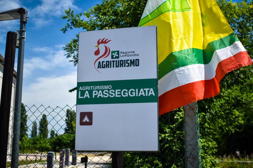 Agri Campeggio La Passeggiata solo posti campeggio camper roulotte tende