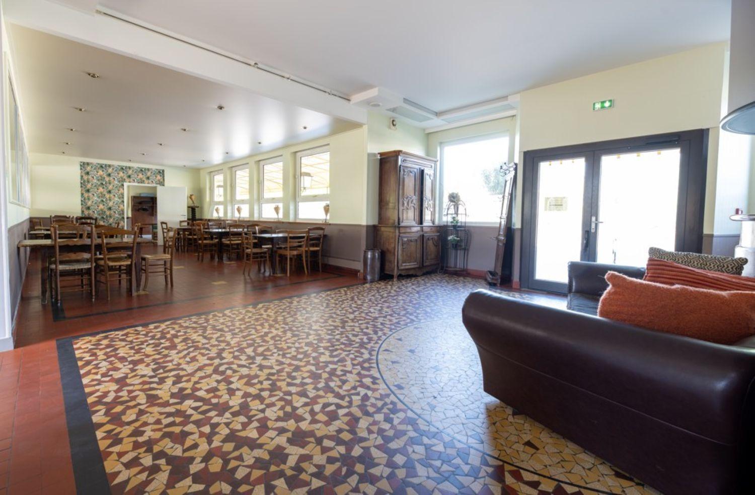 Meeting/conference room