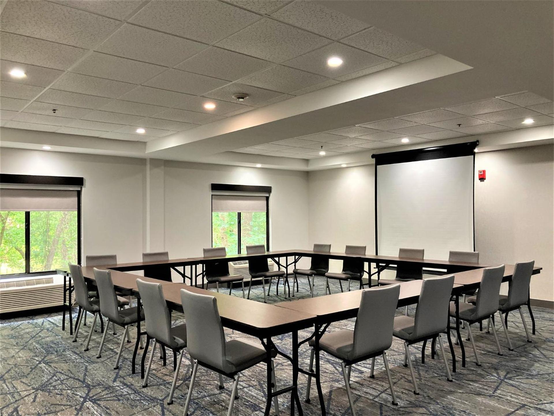 Meeting/conference room