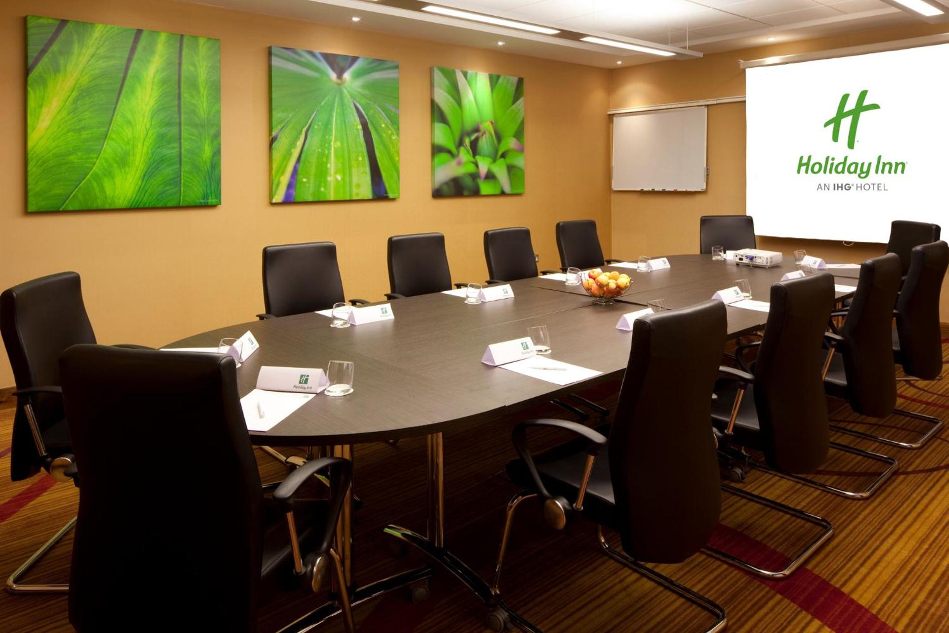 Meeting/conference room