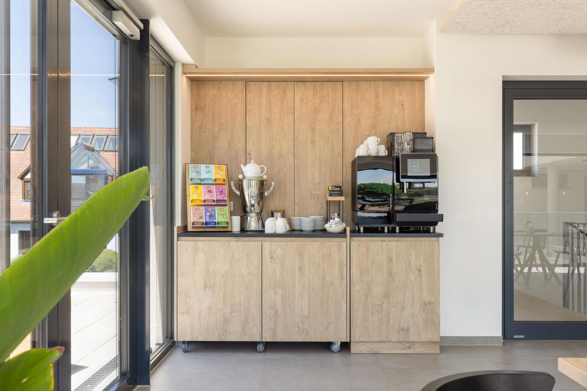 Coffee/tea facilities