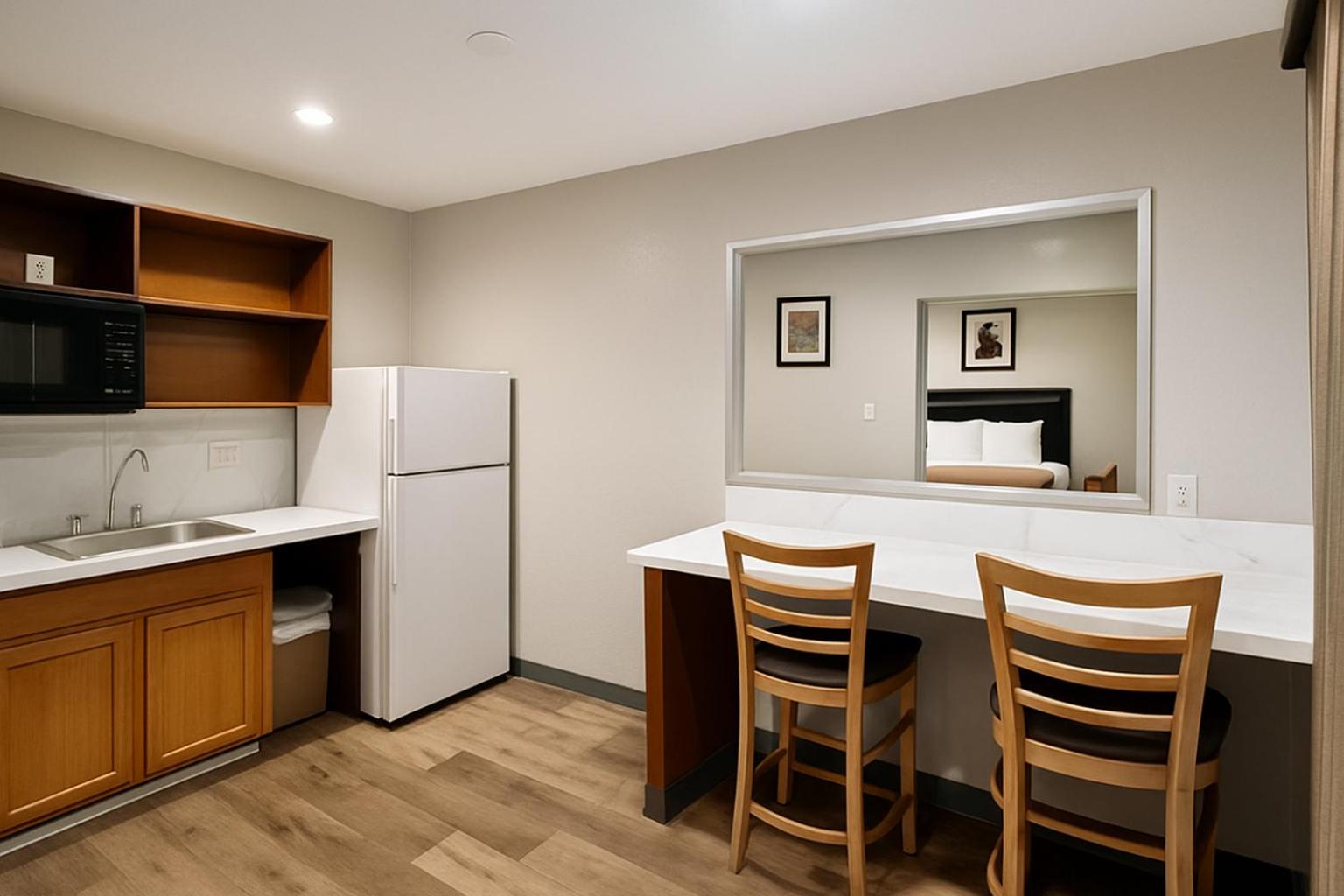 Kitchen or kitchenette