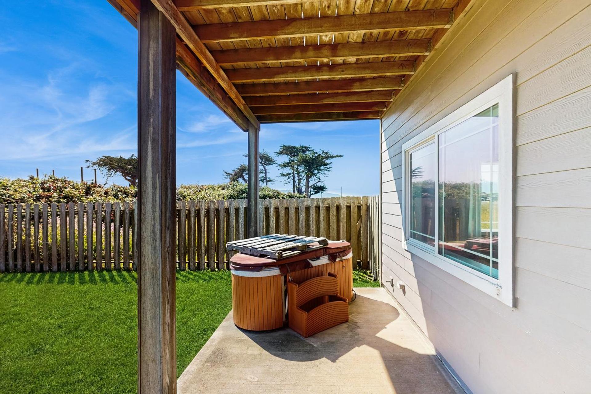 Crescent City Beach House