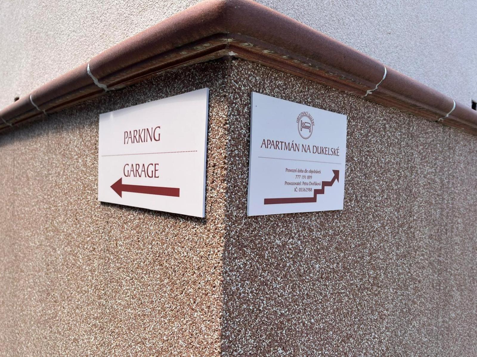 Apartmán Na Dukelské s garáží