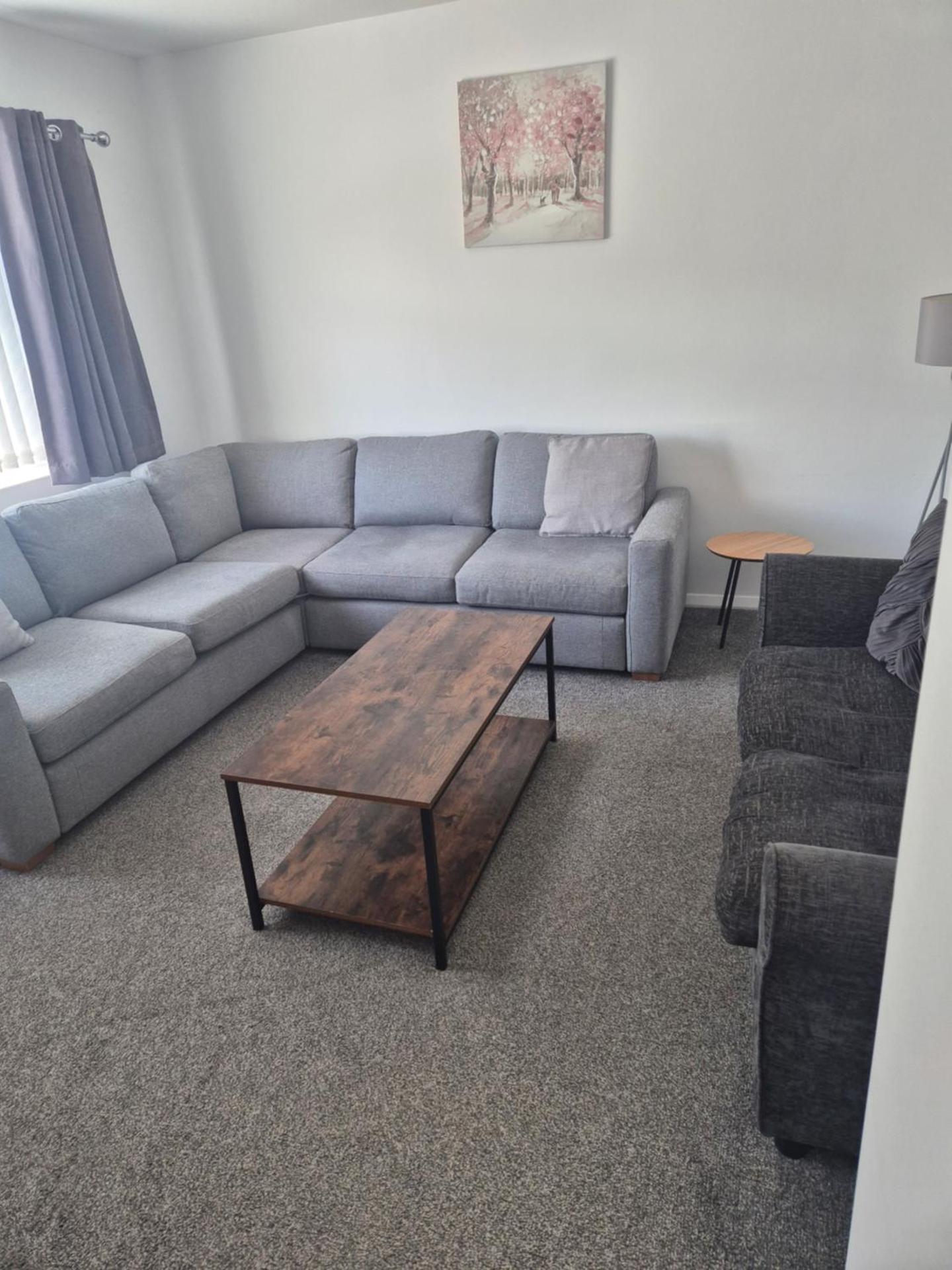 Entire House - Cheshire Oaks/Ellesmere Port