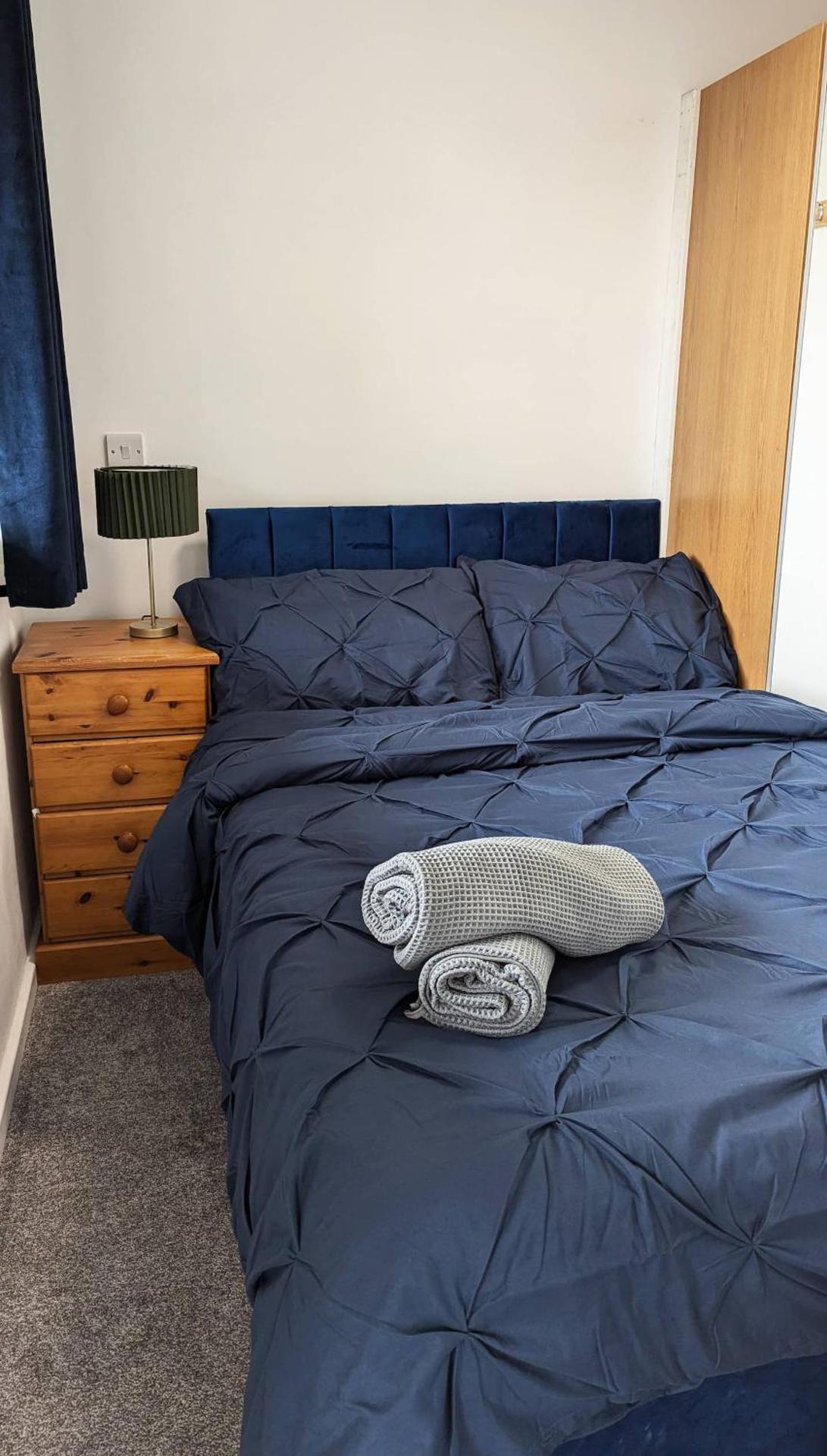 Quiet, Cozy Flat & Garden In Leafy Sheffield Area