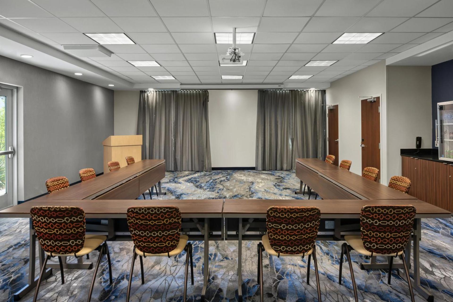 Meeting/conference room