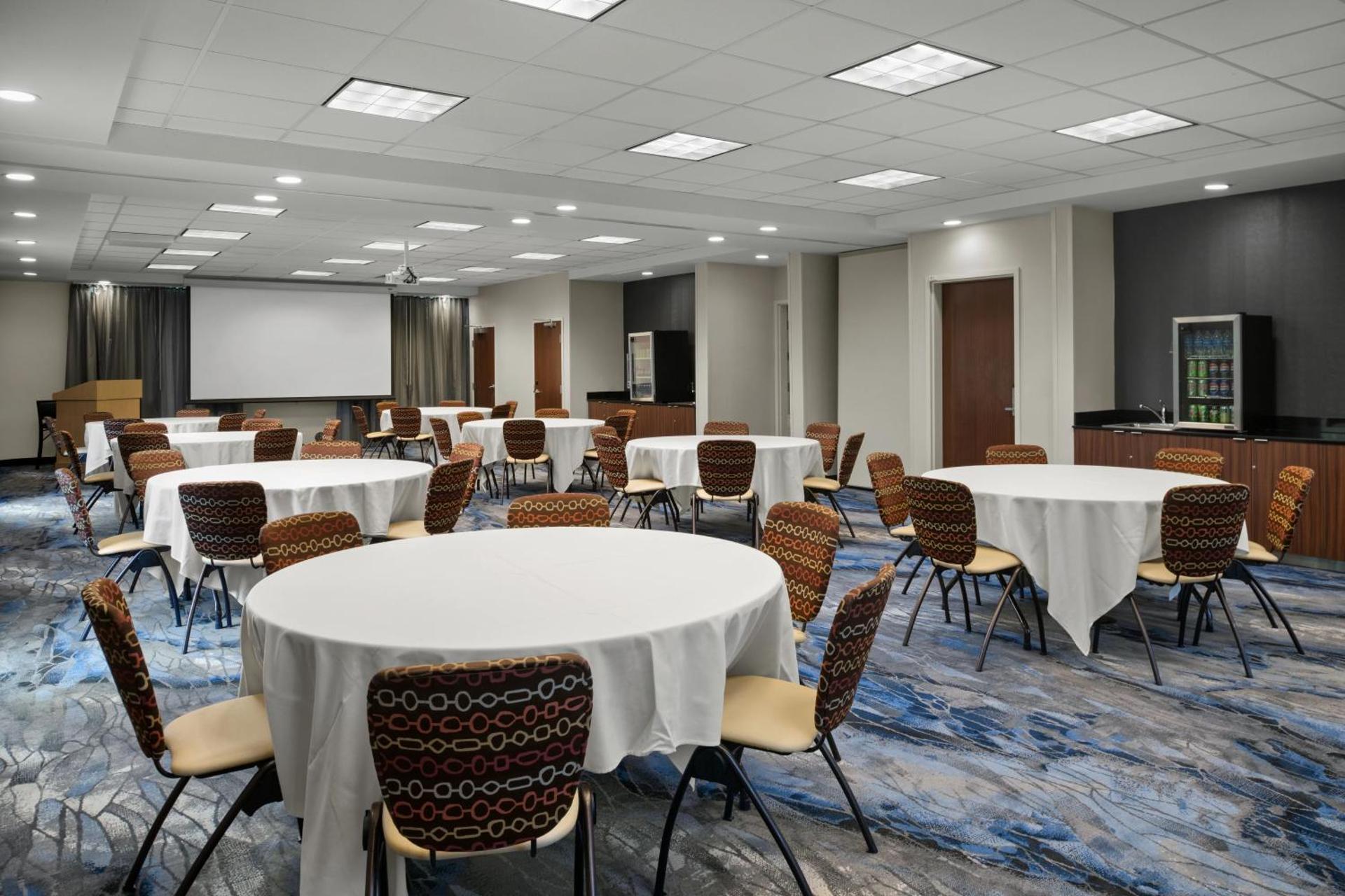Meeting/conference room