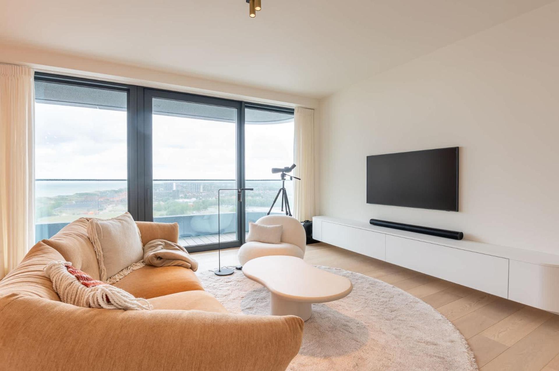 Luxurious 3BR app with unbelievable views