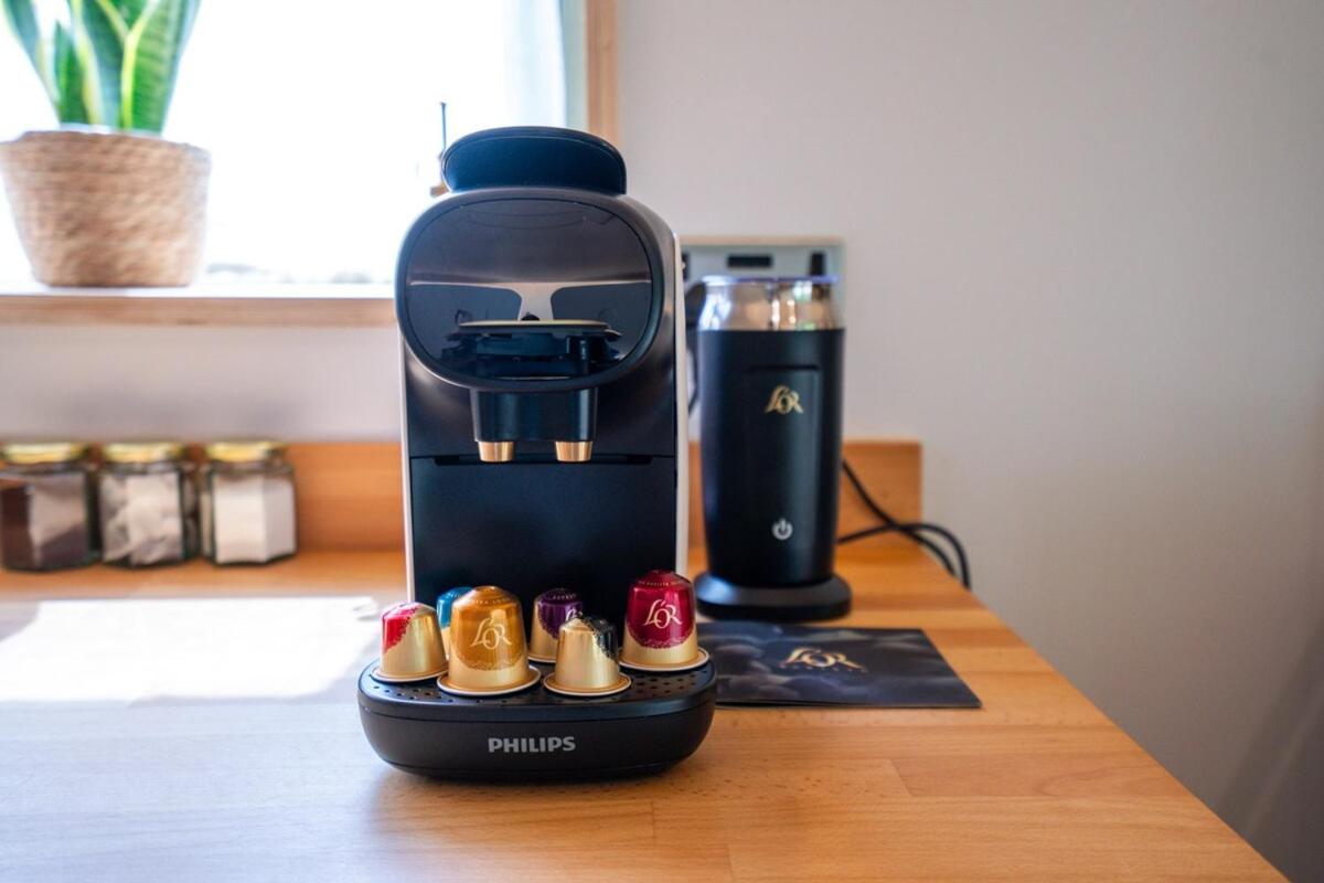 Mint Lodge 1BR with Hot Tub and Sauna near Black Mountain