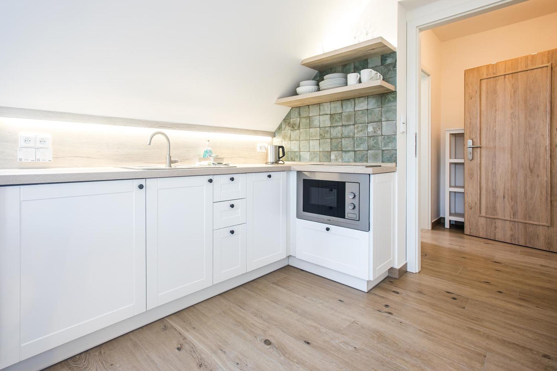 Standard Triple Studio