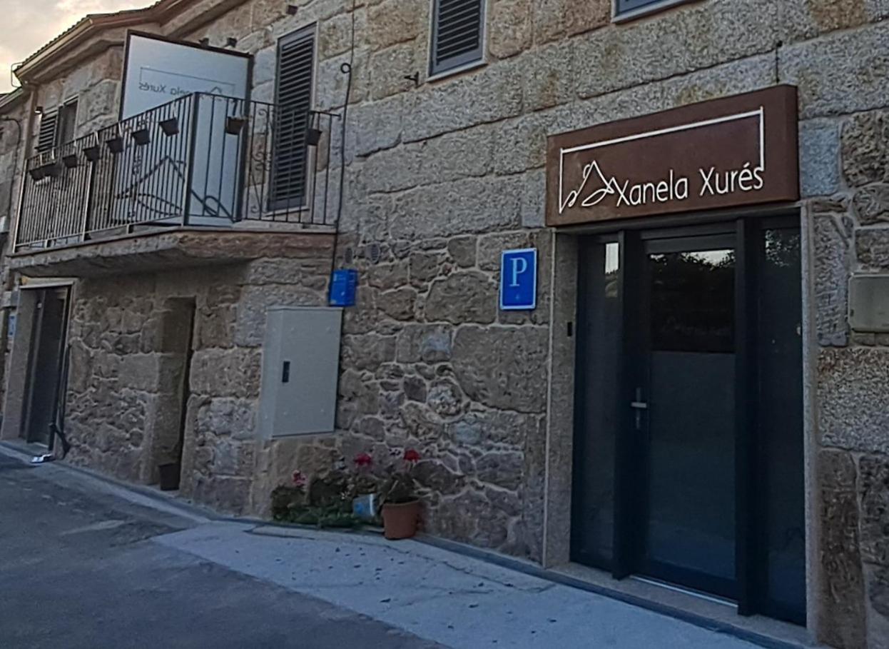 Xanela Xures